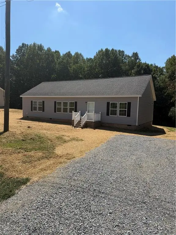 5103 Center Road, North Knobs, NC 28624 - #1