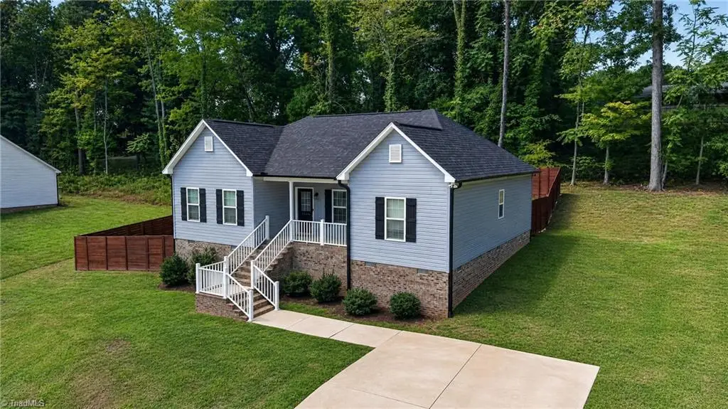 1566 Brookdale Drive, Asheboro, NC 27205 - #1