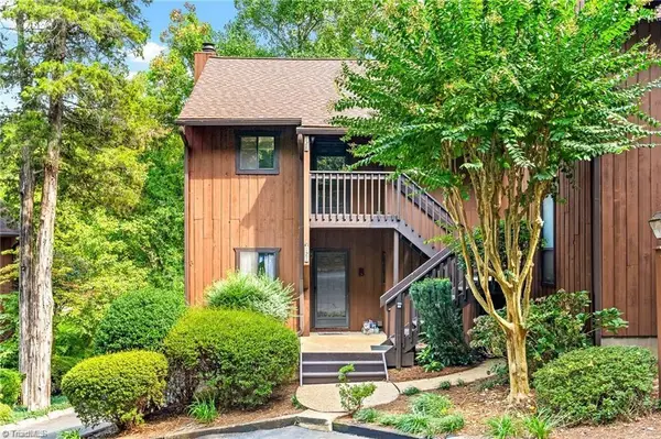 128 Cedar Lake Trail, Winston-Salem, NC 27104