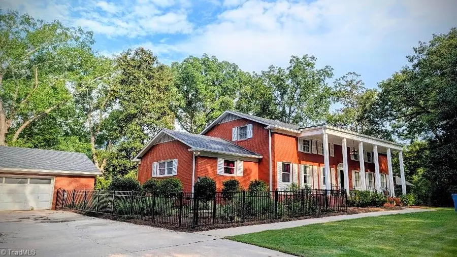 201 S Main Street, Mount Gilead, NC 27306 - #3