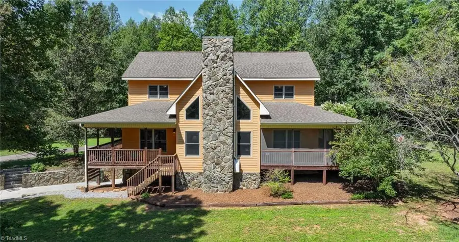789 W Meadow Parkway, Moravian Falls, NC 28654 - #2