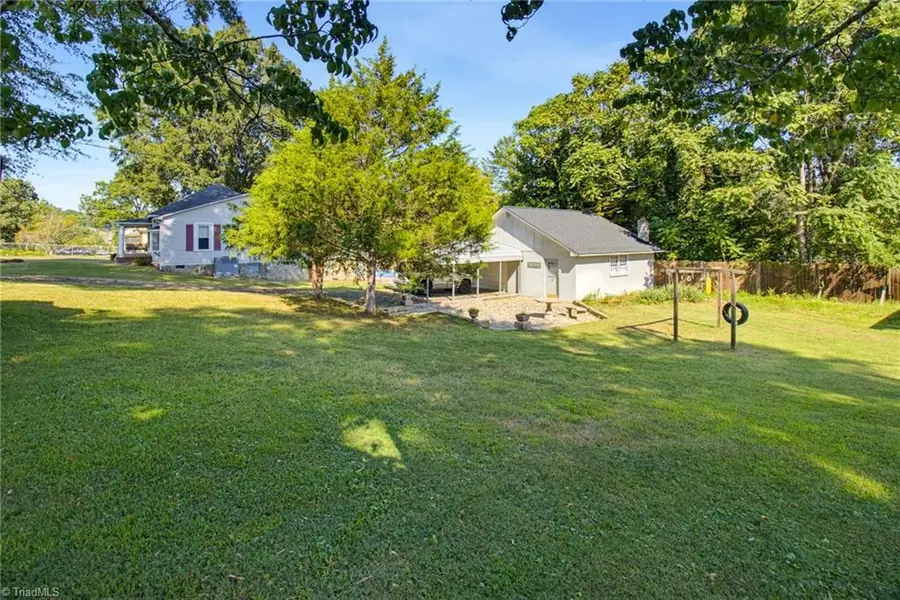925 Overlook Avenue, Eden, NC 27288 - #3