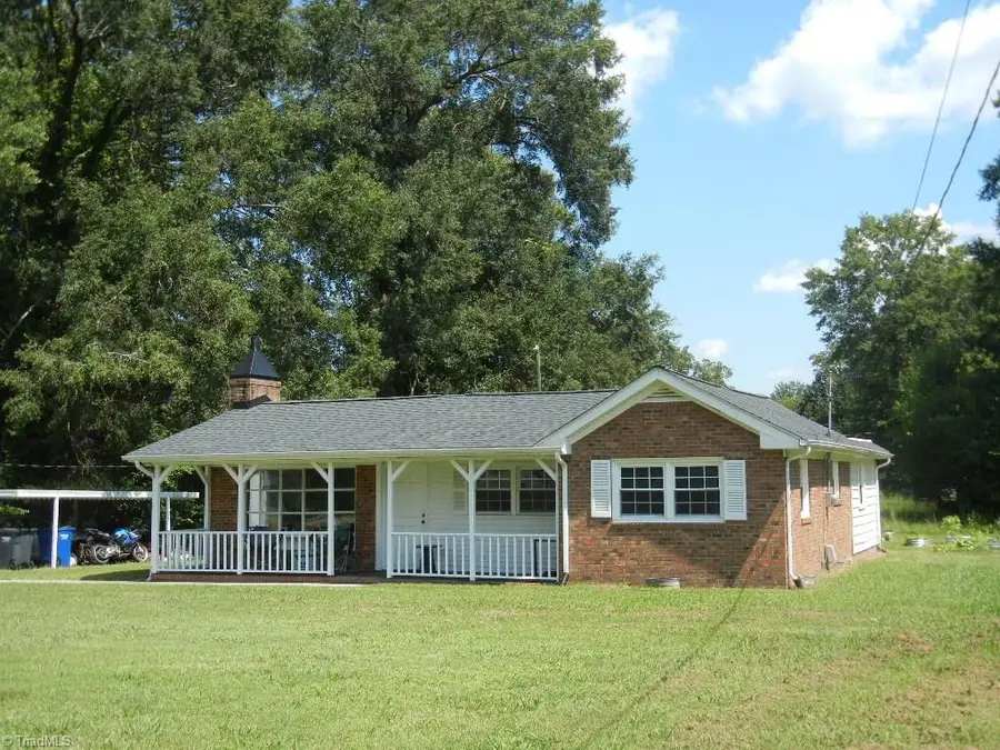511 Nc Highway 100, Whitsett, NC 27377 - #2