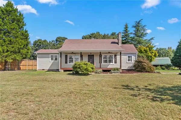 9011 Cook Farm Road, Belews Creek, NC 27009