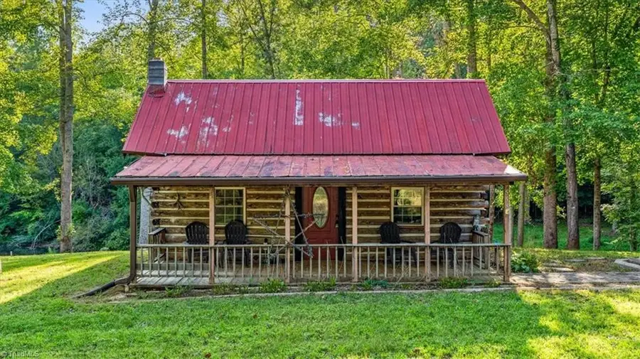 558 Throckmorton Road, Madison, NC 27025 - #2