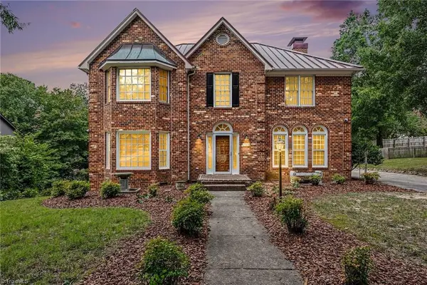 1703 Farnsworth Court, High Point, NC 27262