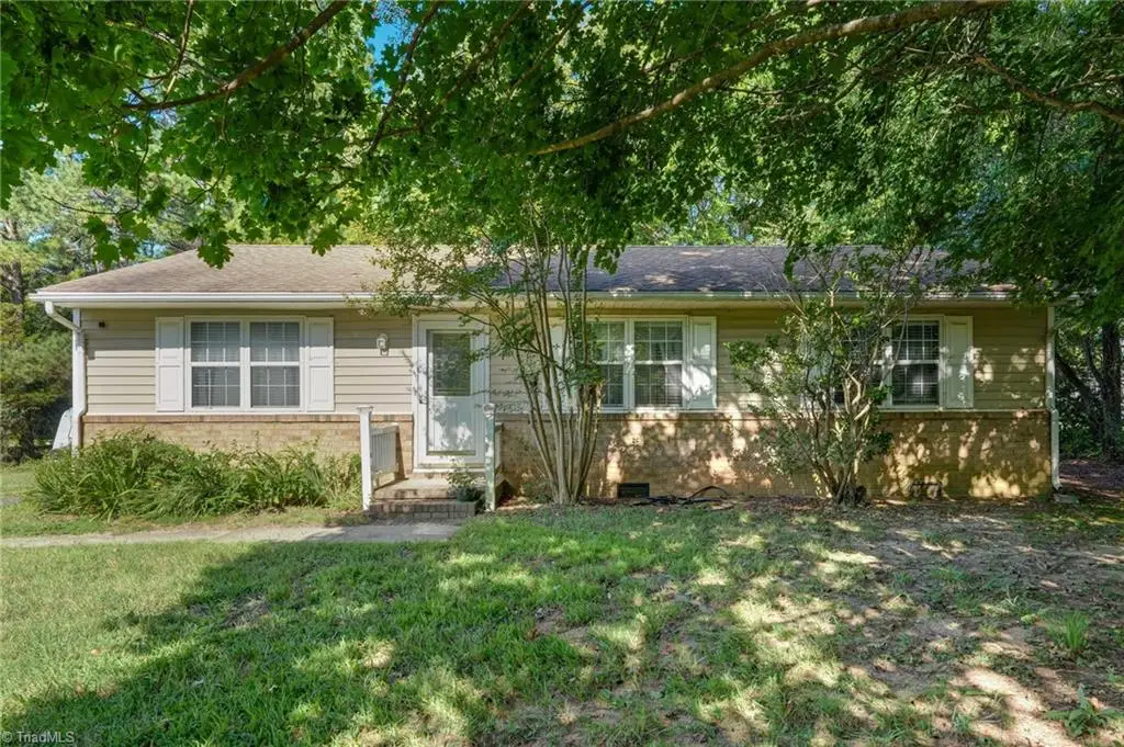 4906 Pheasant Drive, Greensboro, NC 27406 - #1