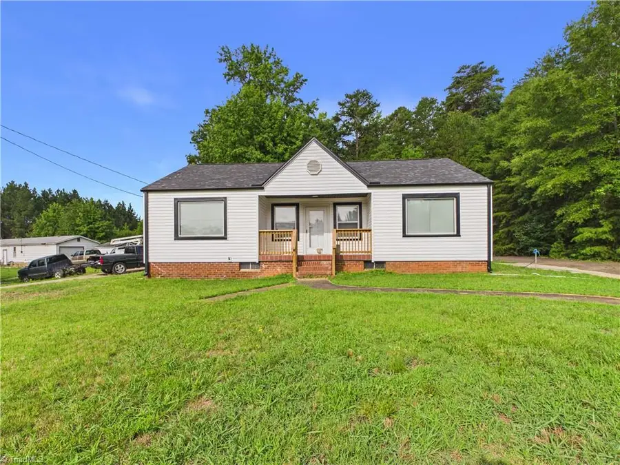 18492 Nc Highway 109, Denton, NC 27239 - #2