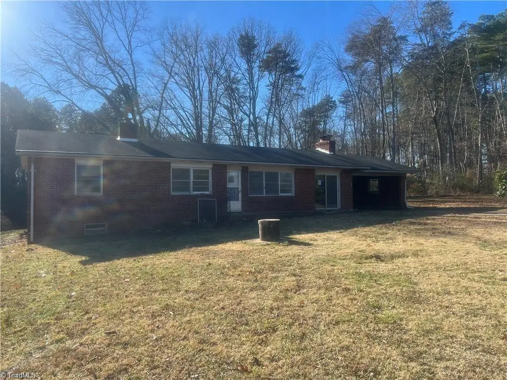 180 Cedar Lane, Reidsville, NC 27320 - #1