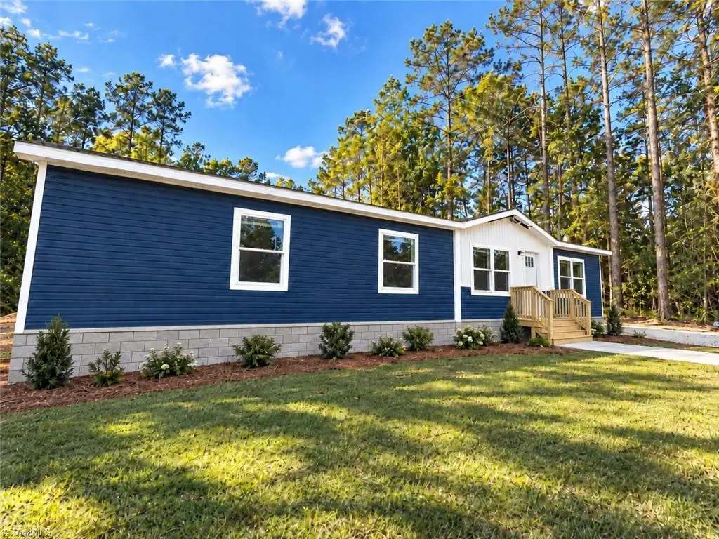 577 Colonial Landing Road Se, Bolivia, NC 28422 - #1