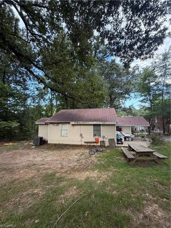 632 N Elm Street, Asheboro, NC 27203 - #2
