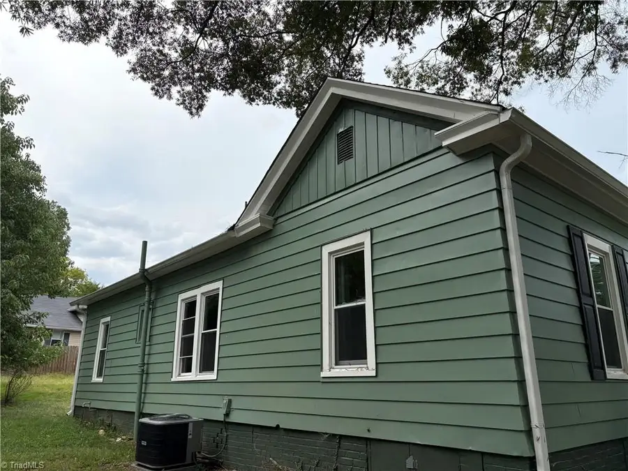 512 Glovenia Street, Eden, NC 27288 - #3