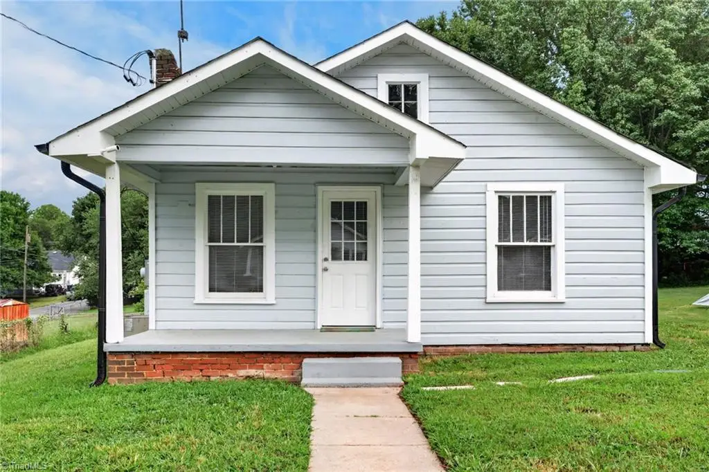 202 W Whitsett Street, Graham, NC 27253 - #1