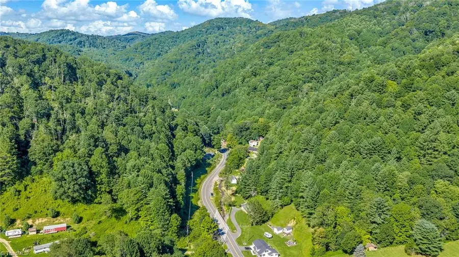 480 Roaring Fork Road, Creston, NC 28615 - #2