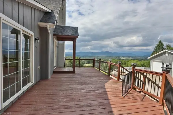 3459 Billings Hill Church Road, Traphill, NC 28685