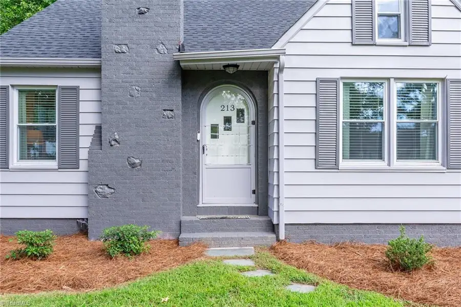 213 E Moore Avenue, High Point, NC 27263 - #3