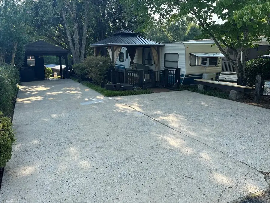 142 Cardinal Drive, New London, NC 28127 - #3