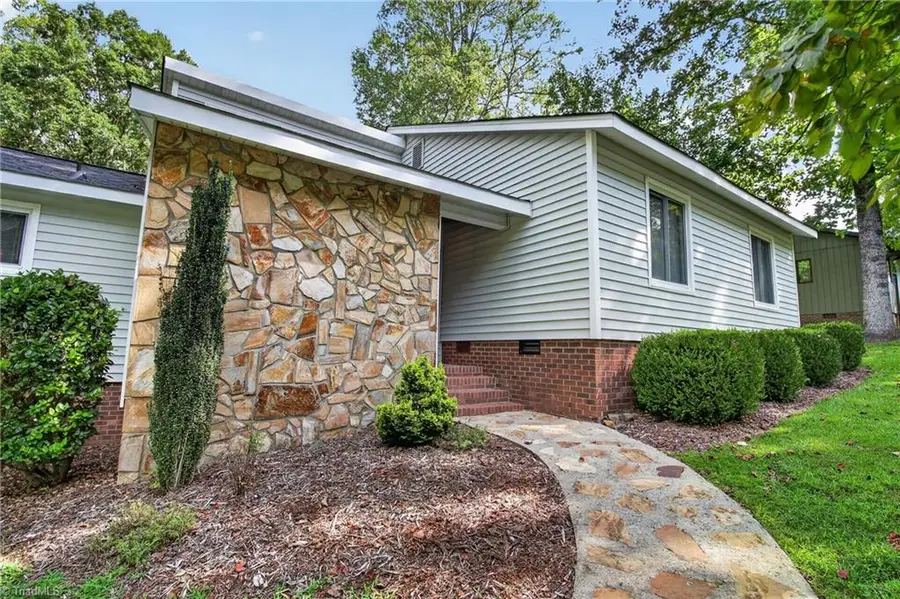 609 Robin Lane, Archdale, NC 27376 - #2