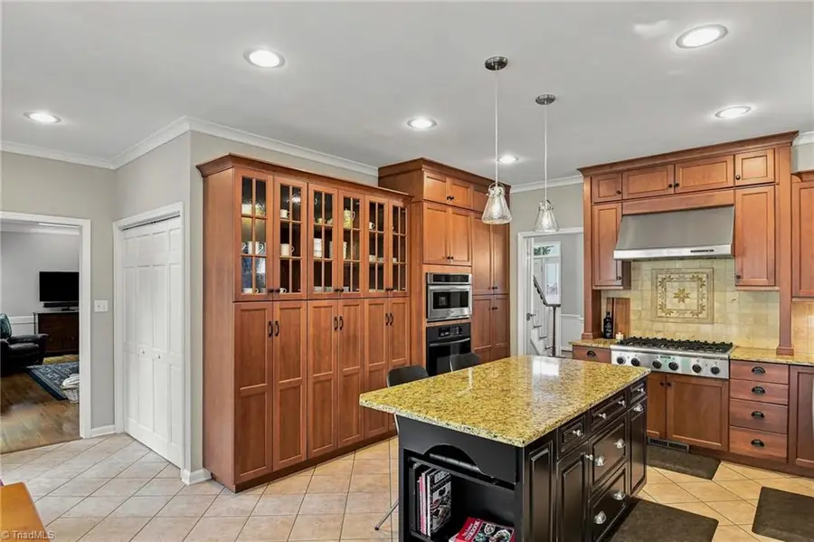 4025 Huntscroft Lane, Winston Salem, NC 27106 - #2