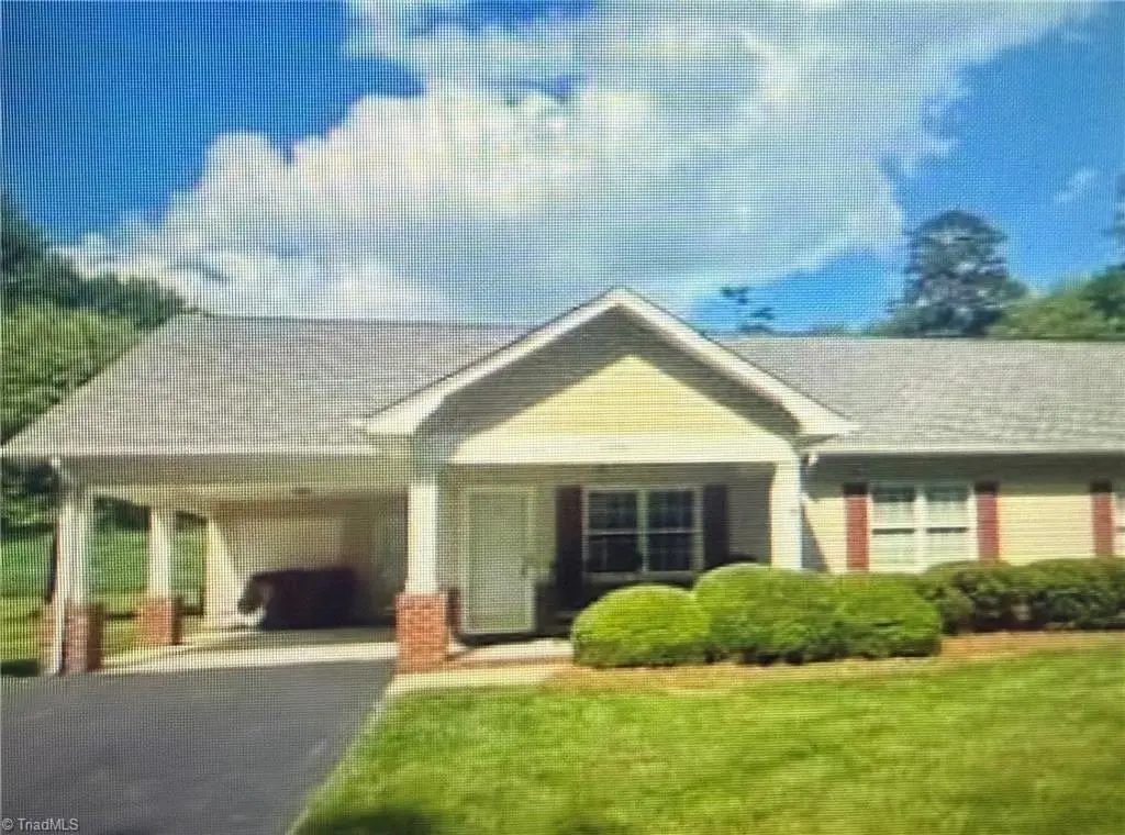 1726 Inglebrook Trail, Mount Airy, NC 27030 - #1