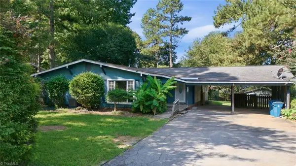 4906 Yarmouth Drive, Greensboro, NC 27407