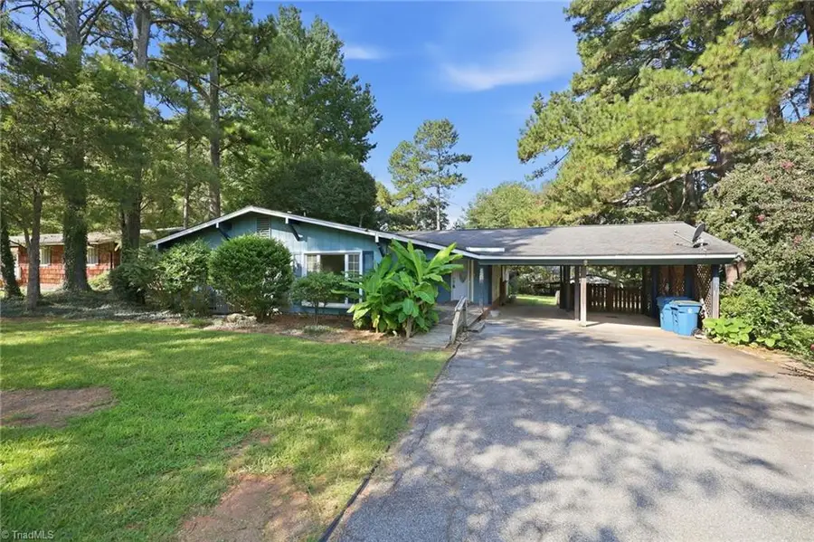 4906 Yarmouth Drive, Greensboro, NC 27407 - #2