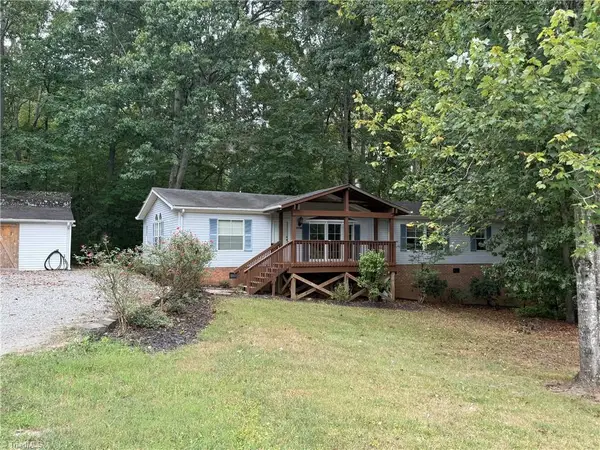 7705 Thomas Road, Stokesdale, NC 27357
