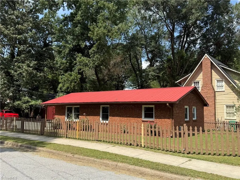 301 E State Avenue, High Point, NC 27262 - #1