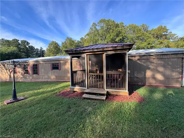 210 Star View Drive, King, NC 27021