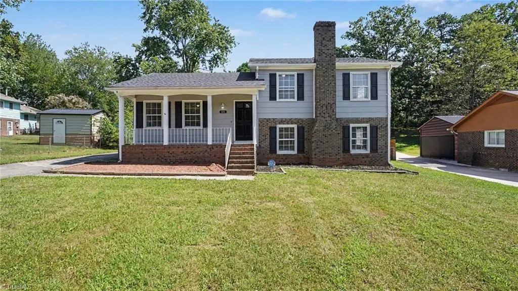 1115 Castlegate Drive, Winston Salem, NC 27103 - #1