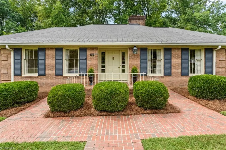 927 Kingston Drive, High Point, NC 27262 - #2