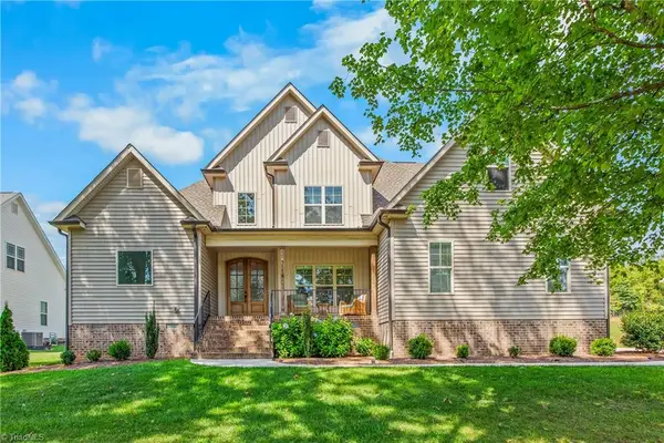7114 Rae Farms Way, Greensboro, NC 27455