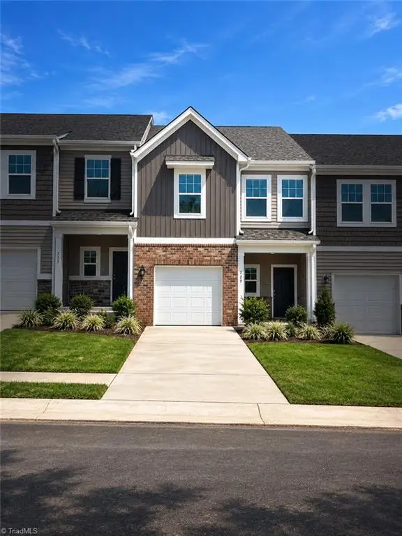 729 Summer Wheat Lane, Mebane, NC 27302