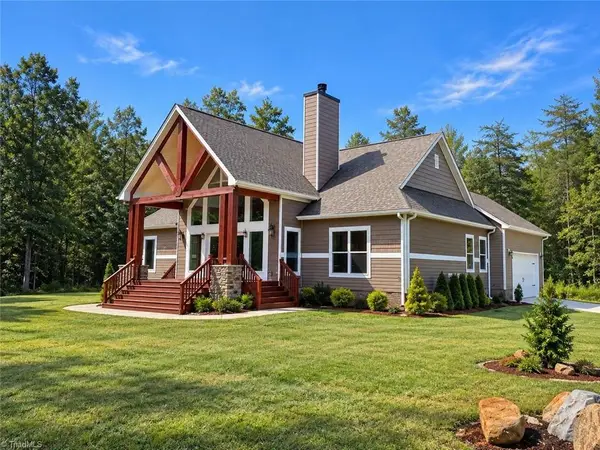 625 Robertson Road, McLeansville, NC 27301
