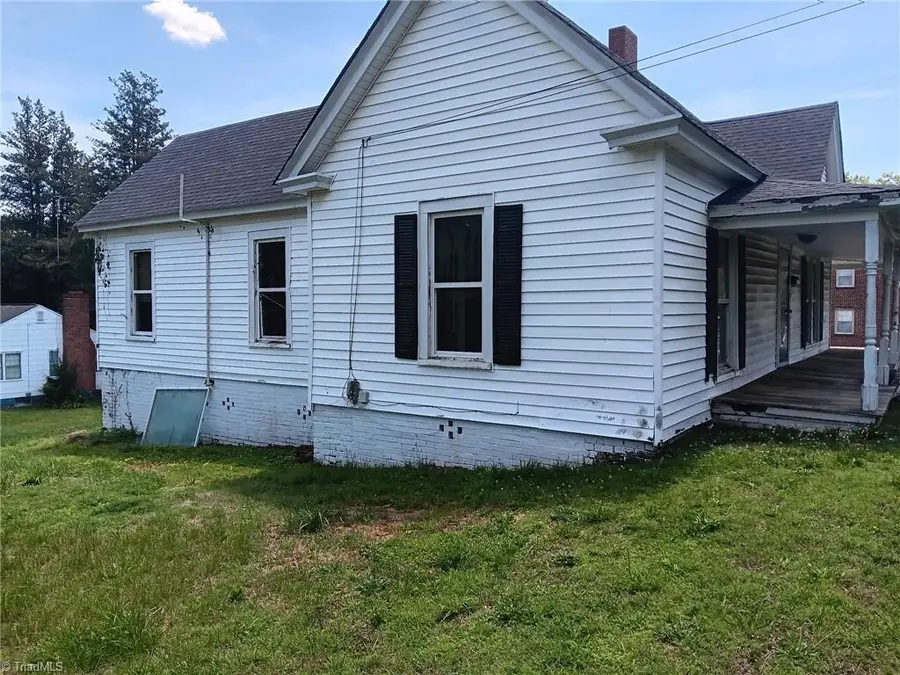 536 Monroe Street, Eden, NC 27288 - #3