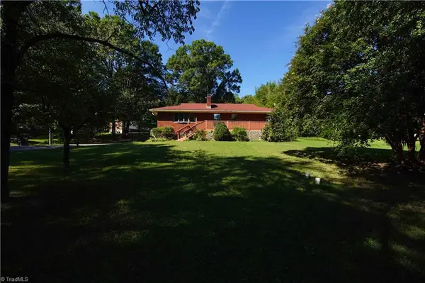 3425 Pine Valley Road, High Point, NC 27265