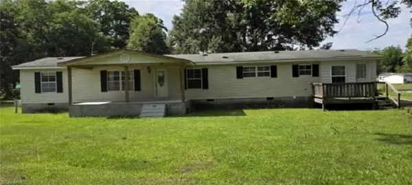 503 Hillsboro Street, Mount Olive, NC 28365