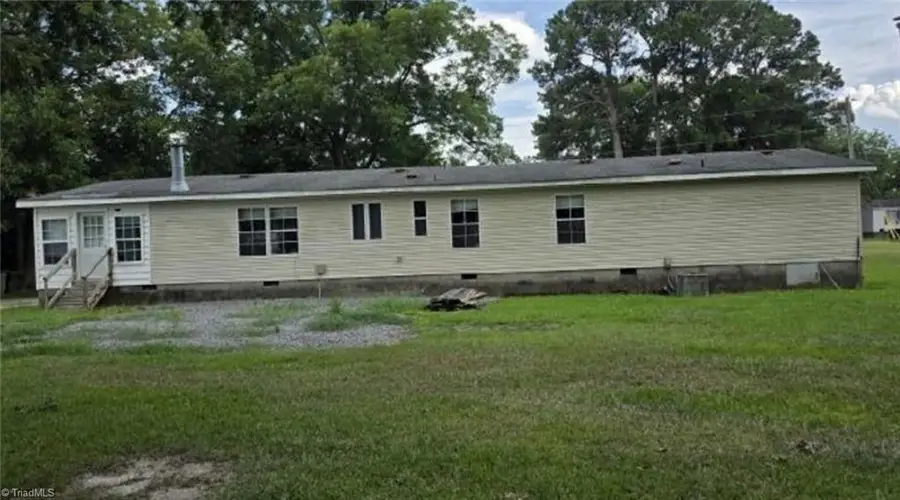 503 Hillsboro Street, Mount Olive, NC 28365 - #2
