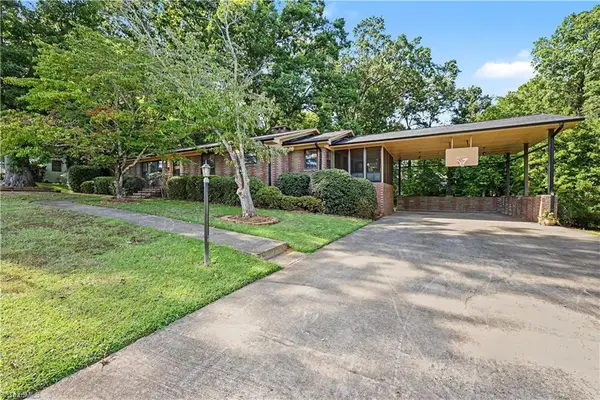 10 Welloske Drive, Thomasville, NC 27360
