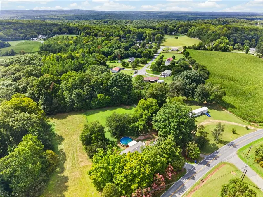8171 Hillsville Road, Sophia, NC 27350 - #2