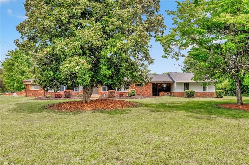 7549 Sunnyvale Drive, High Point, NC 27265 - #1