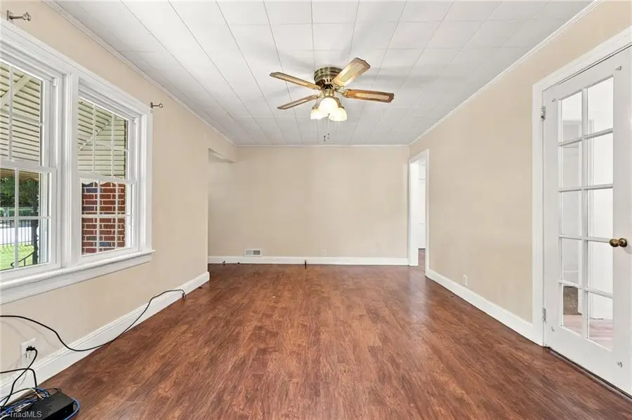 812 Oak Street, Reidsville, NC 27320 - #3