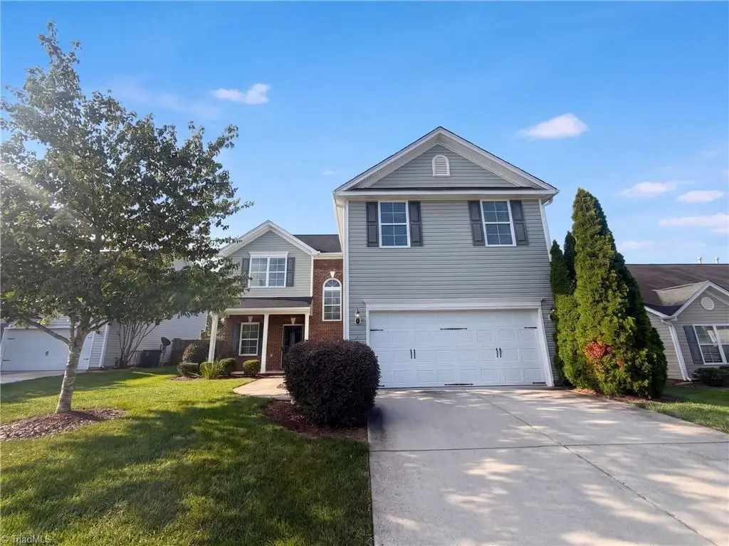 2722 Quail Oaks Drive, Greensboro, NC 27405 - #1