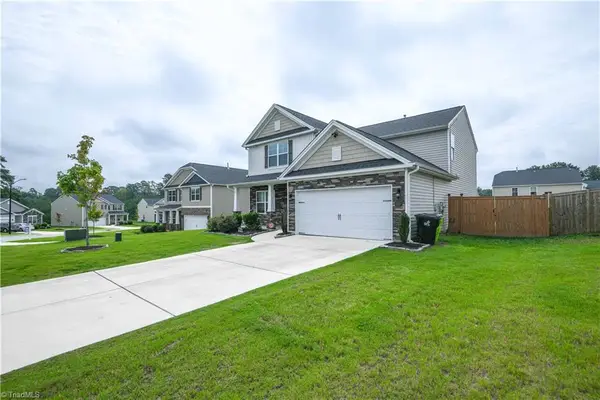 1030 Broadlands Way, Graham, NC 27253