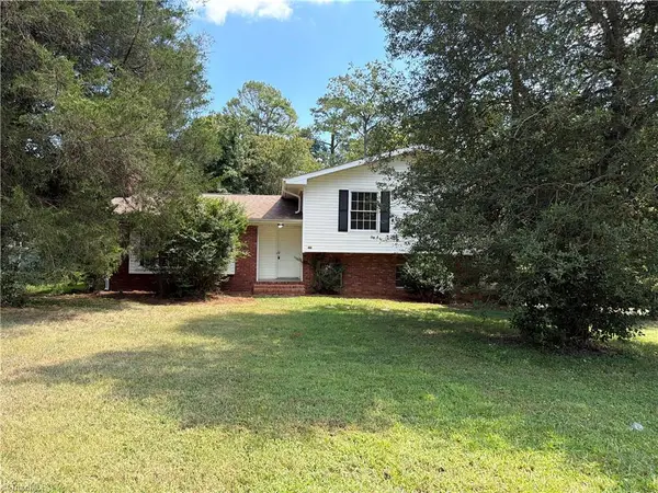 2618 Speas Road, Winston-Salem, NC 27106