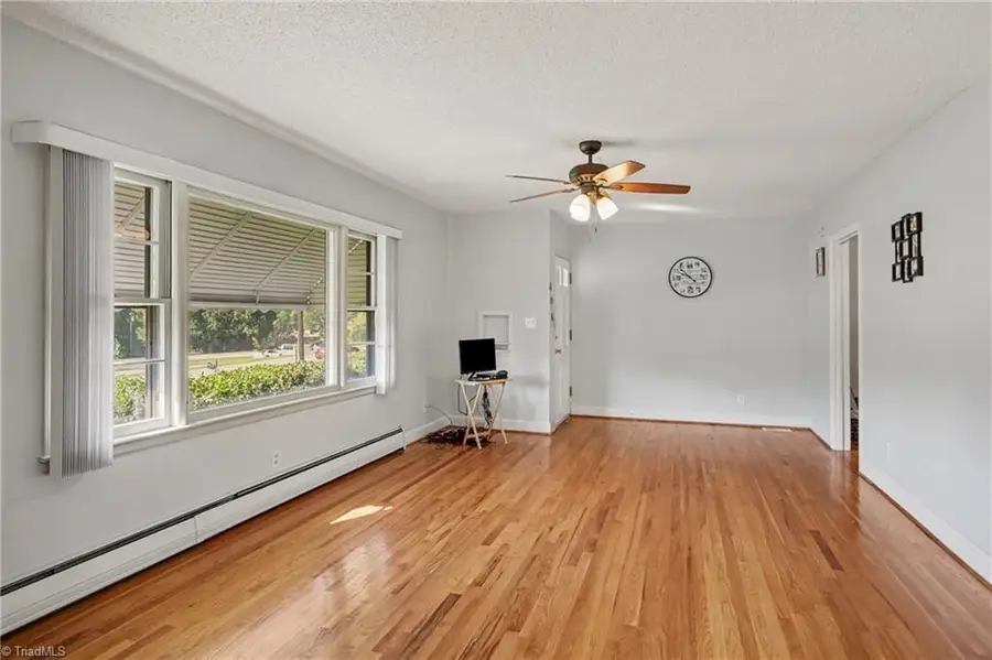 365 North Road, Thomasville, NC 27360 - #2