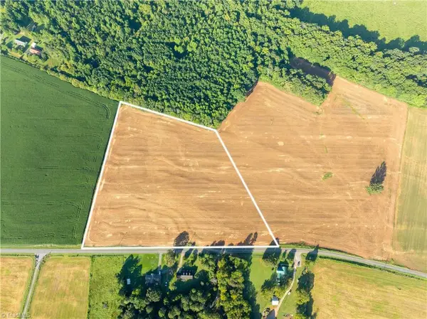 13.44 +/- acres Chief Thomas Road, Harmony, NC 28634