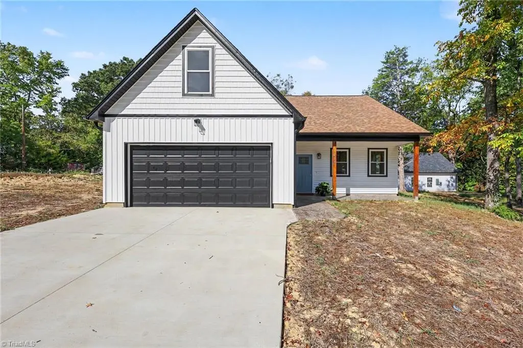 176 Old Fisher Ferry Road, Thomasville, NC 27360 - #1