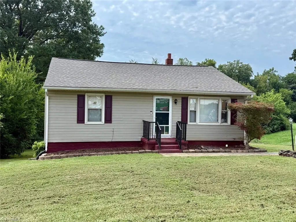 417 Boundary Street, Haw River, NC 27258 - #1