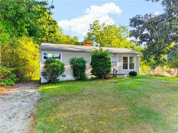 2104 Hiatt Street, Greensboro, NC 27403